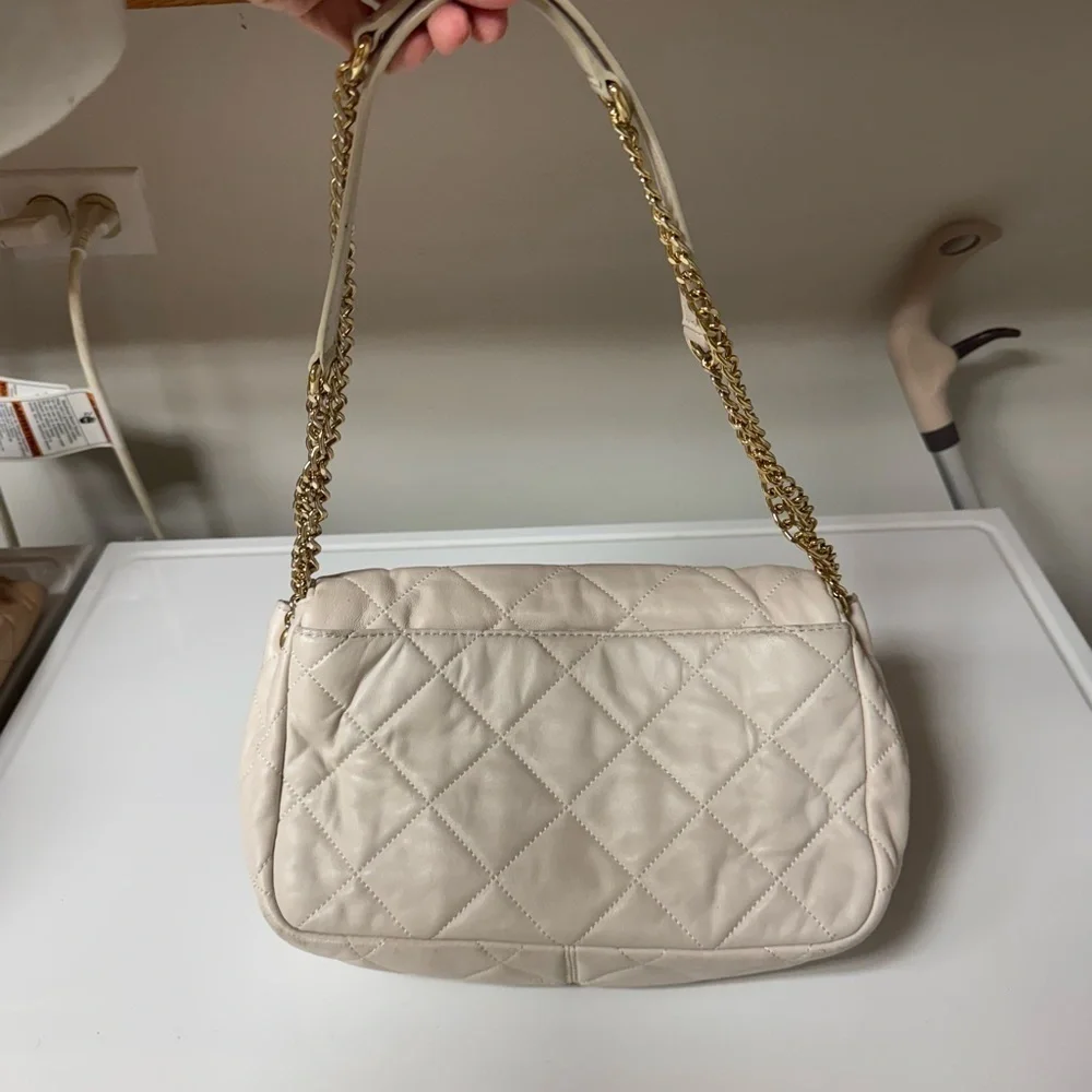 Michael Kors Small Quilted Leather Shoulder Bag - Off-White channel vibe - Picture 6 of 17